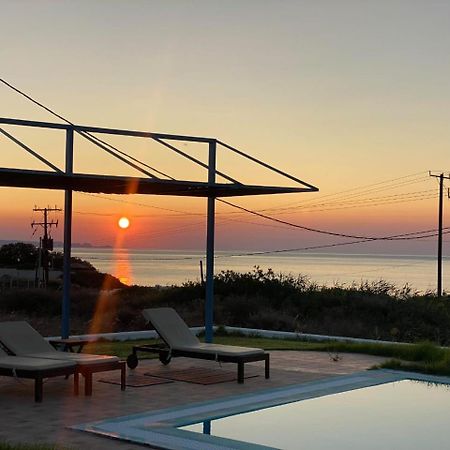 Cristelia Seafront&Pool Villa Lakhania Esterno foto