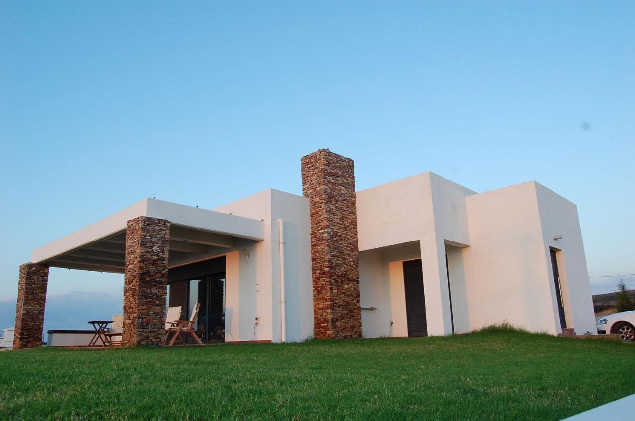Cristelia Seafront&Pool Villa Lakhania Esterno foto