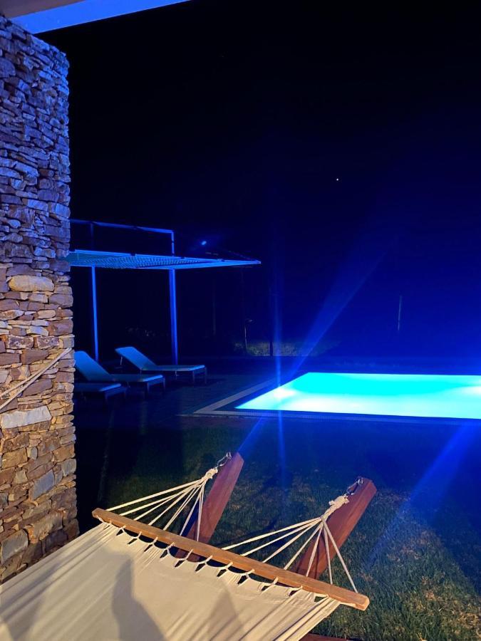 Cristelia Seafront&Pool Villa Lakhania Esterno foto