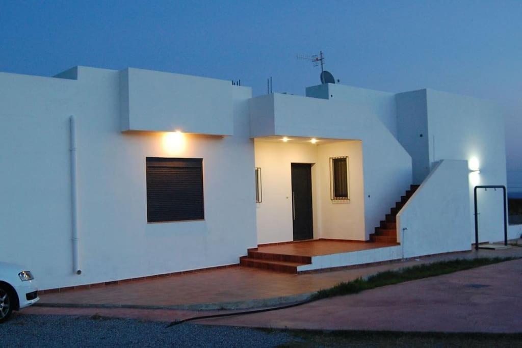 Cristelia Seafront&Pool Villa Lakhania Esterno foto