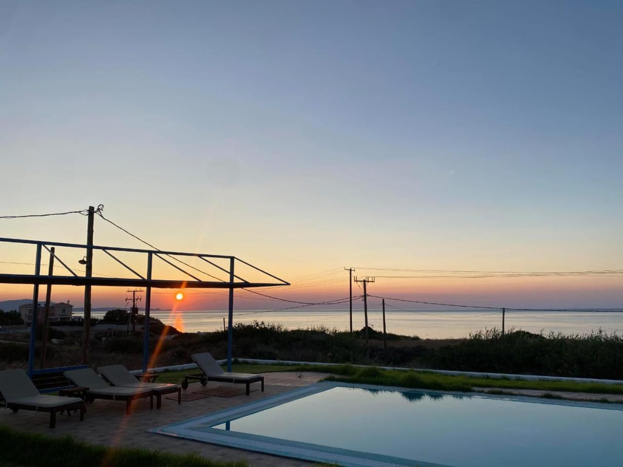 Cristelia Seafront&Pool Villa Lakhania Esterno foto